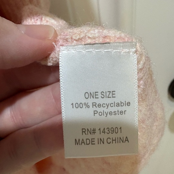 Coco + Carmen Blush Pink Poncho - Picture 5 of 5